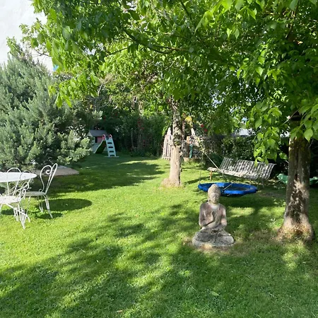 Atelier De La Mandille *